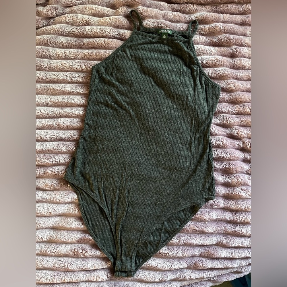 3/$10 Wild Fable Ribbed High Neck Bodysuit M
